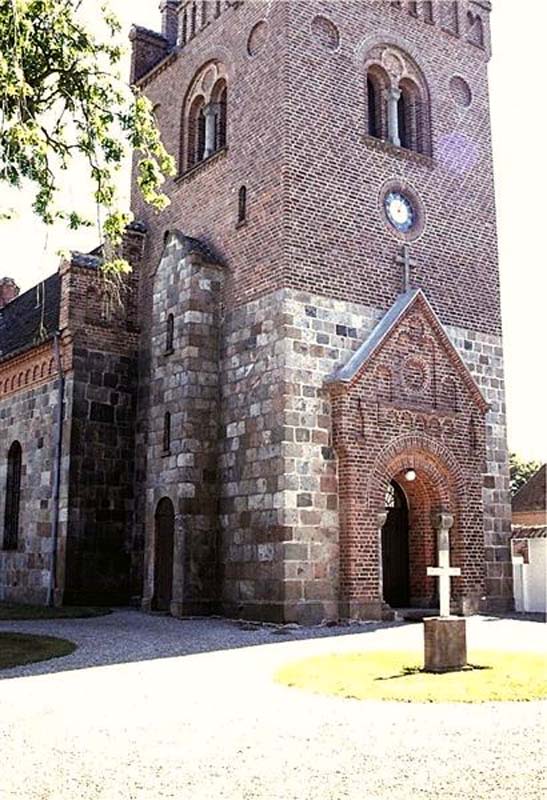 Halsted Kirke