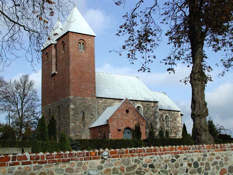 Fjenneslev Kirke